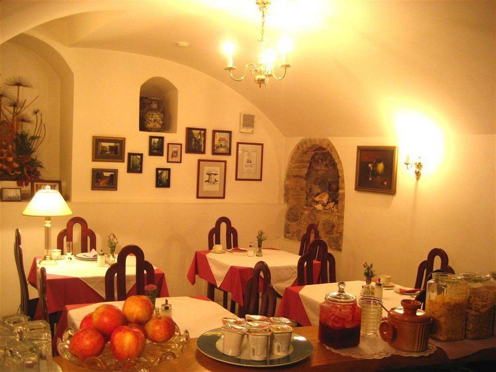 Grybas House Vilnius Restaurante foto